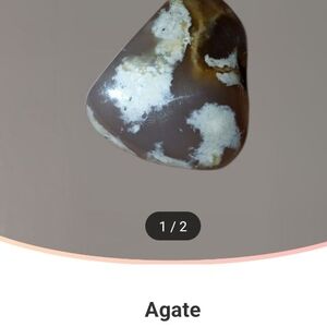 Elegant Agate Stone Pendant